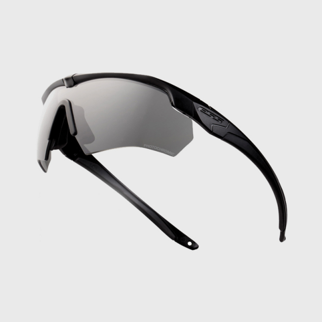 ESS Crossbow One Photochromic（調光レンズ）