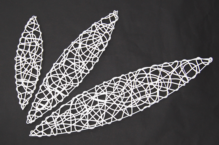 ワイヤーバイン・アイL   ホワイト