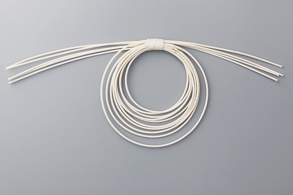 ラタン飾り・輪がさね　白　72370-010