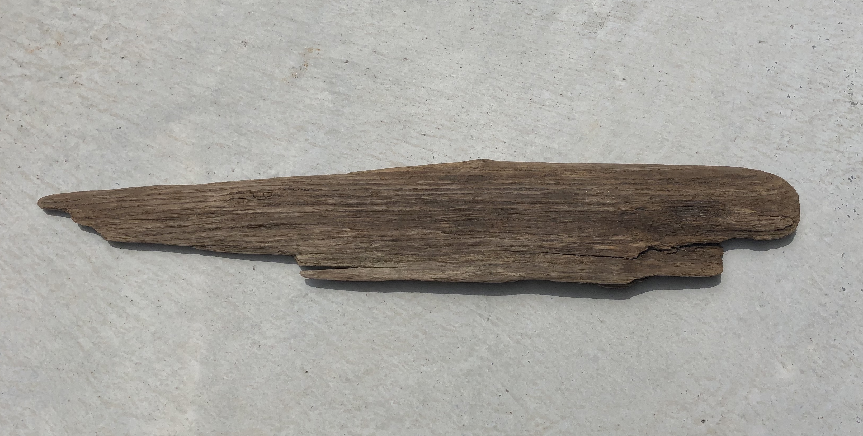 流木　L　板　横60ｃｍ×幅10ｃｍ