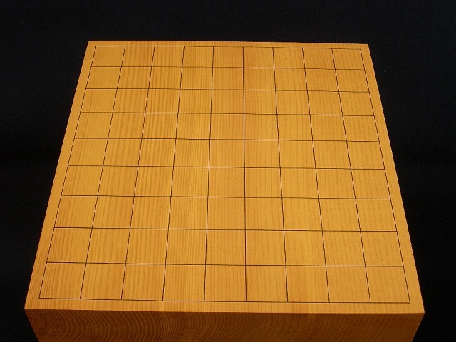 日向榧将棋柾目盤　6.45寸