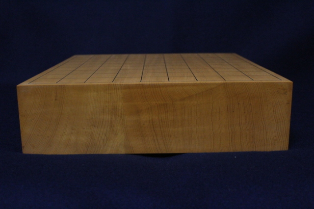 将棋盤、五寸九分、本榧 本榧足付将棋盤 4寸5分（追柾） sa40052 | 前川榧碁盤店