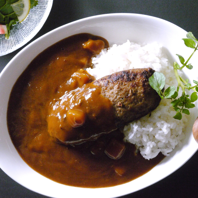 ハンバーグカレー