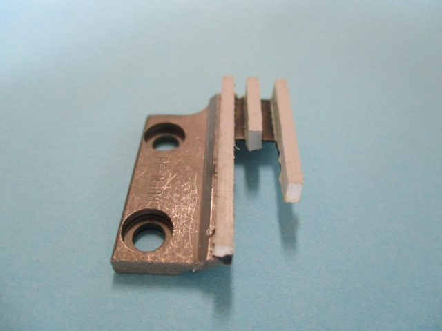 ゴム付き送り歯　(標準タイプ白色)