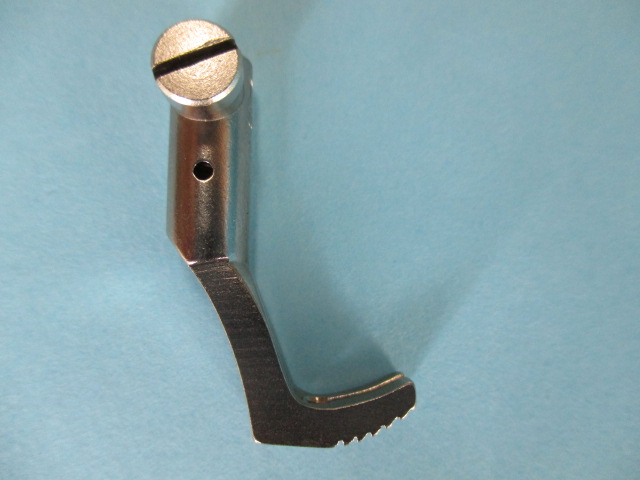 総合送り　(アドラー用)　 (2B-1)　 (幅広中押え) (中割れ)