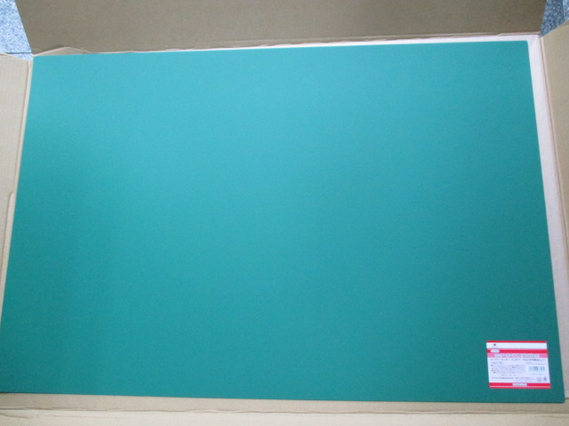 カッターボード　「幅90センチ　x  奥行60センチ」