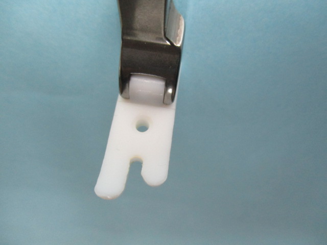 フッ素樹脂押え　(ラッパ用)  NT-4