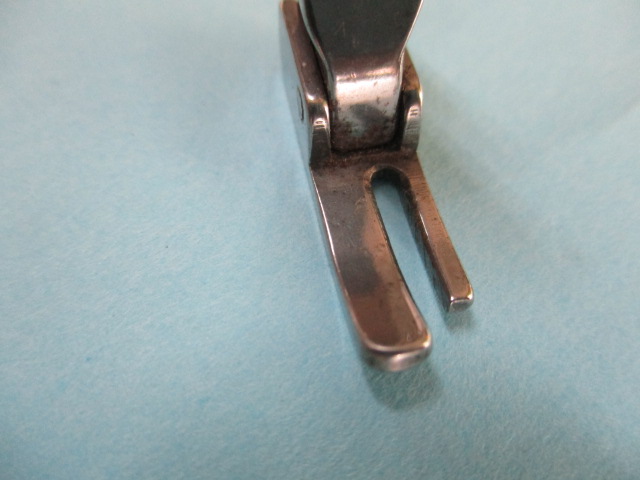 「中古」　NIPPO　　「右細幅自由押え」　「NP-10」