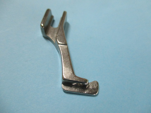 上下送り　(中押え) (爪付き) 【1】　1.5mm