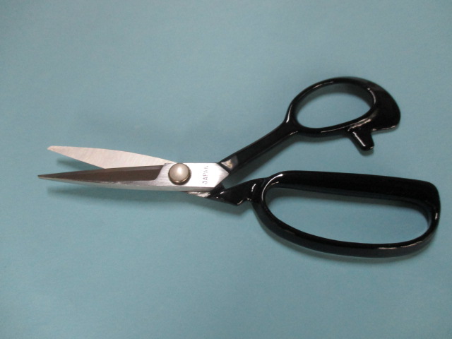 細工ハサミ　(全長190mm「180mm」)