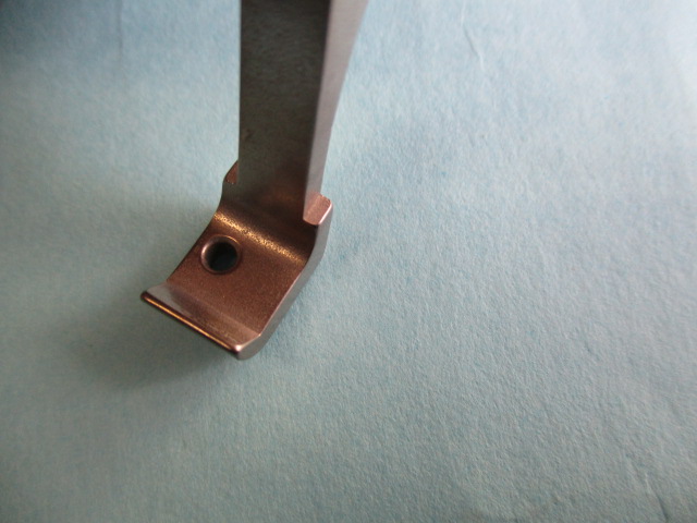 上下送り　(中押え) (バインダー用・幅広)　【5】