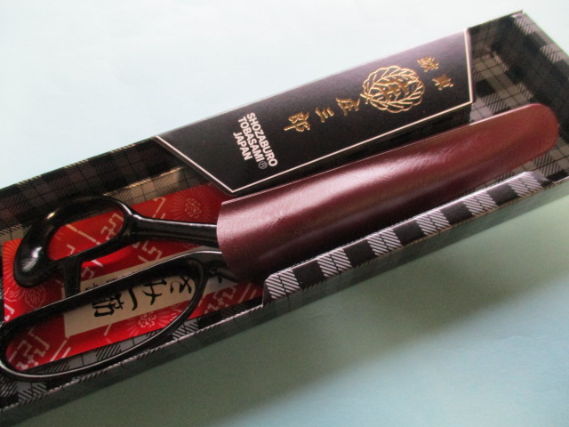 庄三郎　裁ハサミ　(240mm) 美三郎　(A-240)