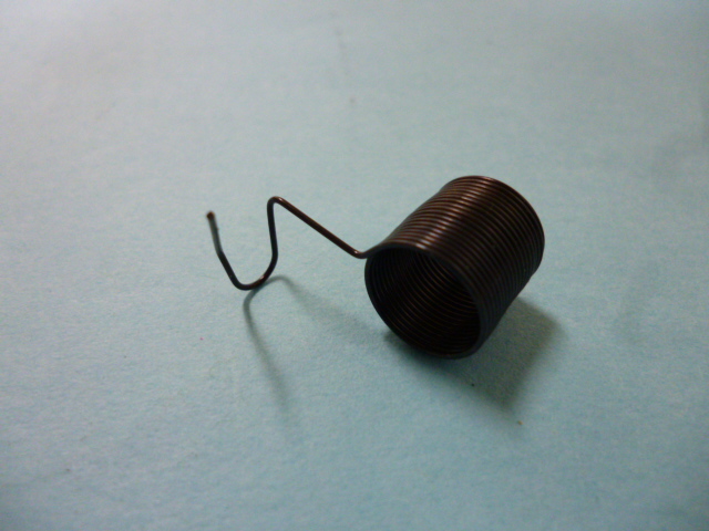 糸取バネ (ピンピン) 「ブラザーB714用」