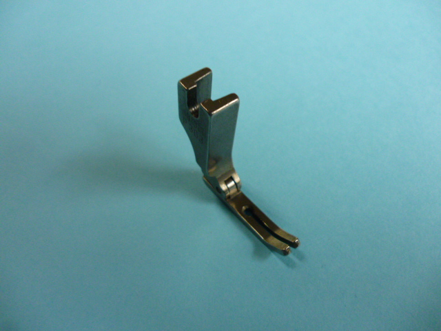 「中古」　スイセイP363　「ジッパー自由押え」