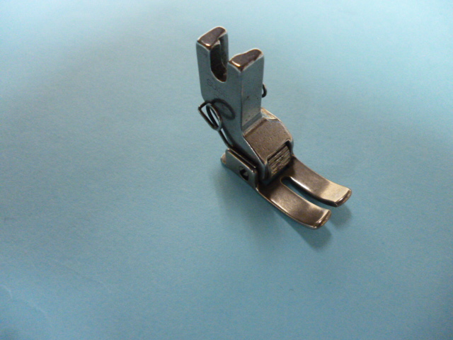 「中古」　スイセイ R2 (R2E)　「ローラー押え」