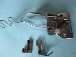 「中古」　UCHIYAMA　針板付 (四ツ折) (調整式バインダー)　