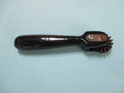 皮漉き　「ドレッサー」