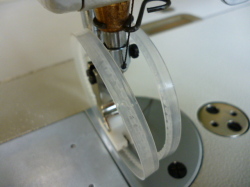 NTR-W  リング押えW(左右にリングが付く)