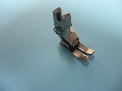 「中古」　スイセイ R2 (R2E)　「ローラー押え」