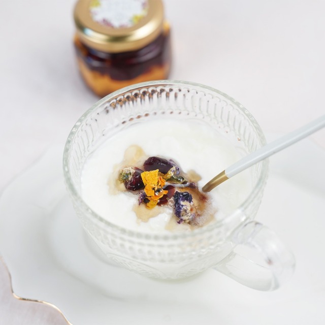 花とクランベリー