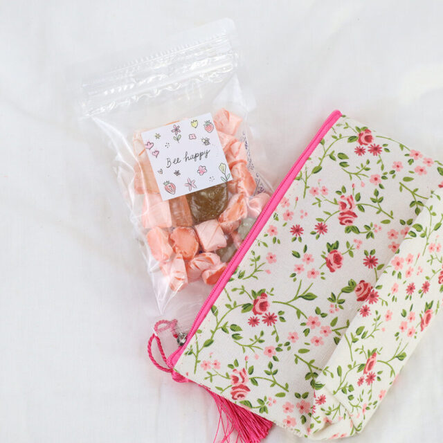 さくら舞う ひらり飴