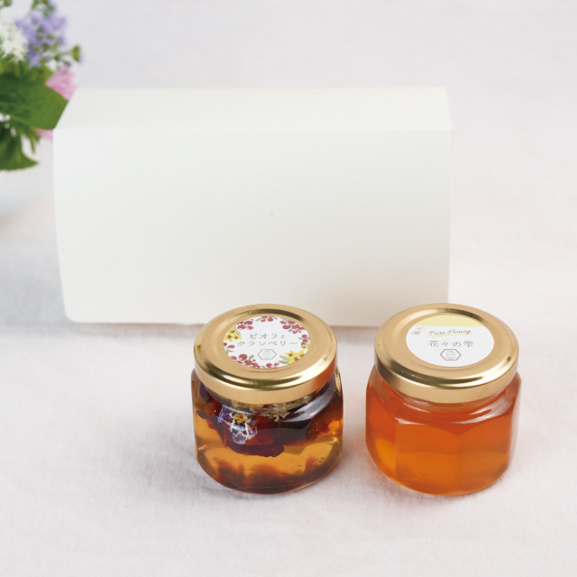 花とクランベリー