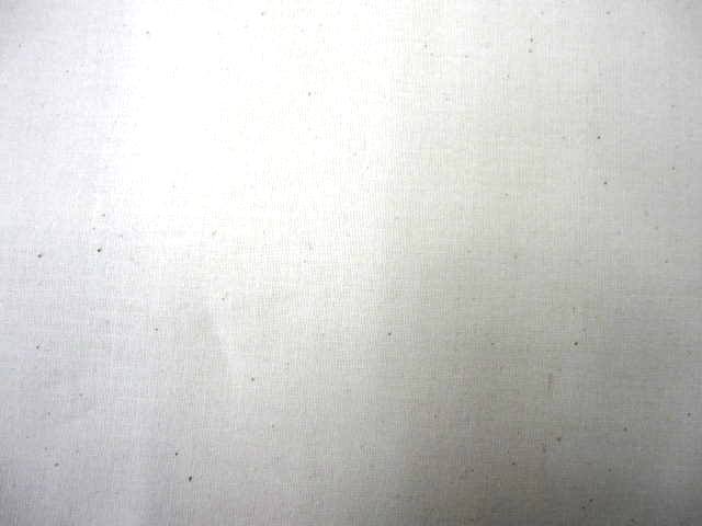 シーチング生地　★ 生成　★ 綿 100%　★ エプロン、ブラウス、カッターなどに　★ 約 ８８ cm 幅　[g-0191]