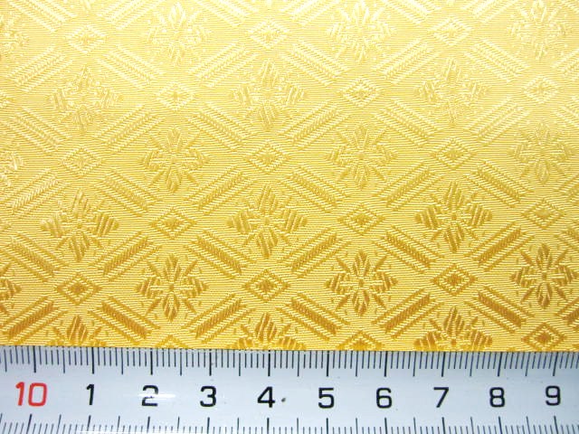レーヨン生地  ★ カット柄物  ★ 四菱風柄  ★ No.10　★ 小物手芸やお人形の服に最適  ★ サイズ約 33cm×33cm  ★ 材質：レーヨン [rec-0010]