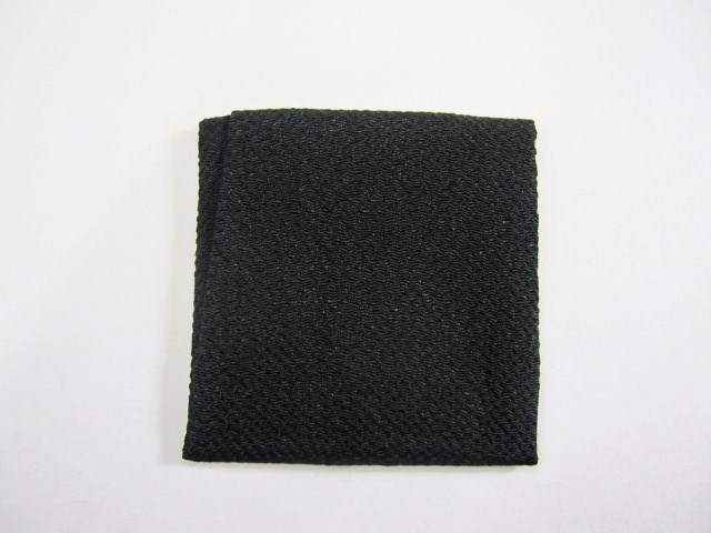 ちりめん生地 ★カット無地 ★No.3・黒 ★ちりめん細工や小物手芸に最適 ★サイズ33cm×23cm ★材質・レーヨン [ch-0003]