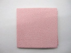ちりめん生地 ★カット無地 ★No.4・薄ピンク ★ちりめん細工や小物手芸に最適 ★サイズ33cm×23cm ★材質・レーヨン [ch-0004]