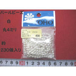 パールビーズ 白 丸 4ミリ  約230個入り 糸に通っています[be-0055]