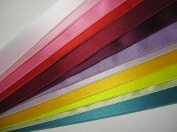 片面 サテンリボン　★ １０ ミリ 幅　★ ラッピングに　★ 装飾、服飾、小物手芸に　★ No.１～１２　[rbn-0004]