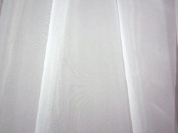 オーガンジー　★ ホワイト （白）　★ ウェディングベール やドレス用 ペチコートに　★ 小物手芸に　★ 122 cm 幅　[tu-0005]