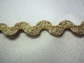 メタリック レース　★ 山道ライン （金）　★ 4 ミリ 幅　★山と山の間は、約 １ cm  ★ 切り売り　★ 手芸用　[r-0001]