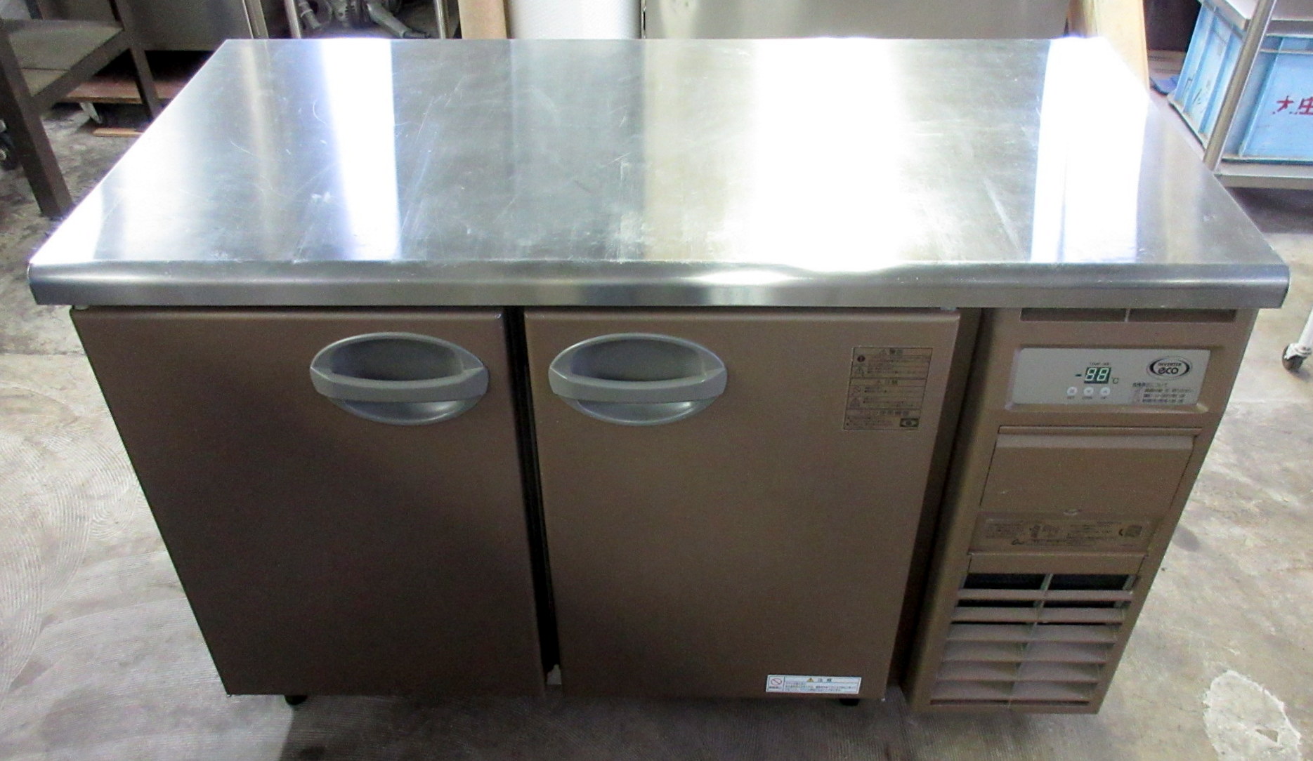 ayc-120rm-f-01_01.jpg