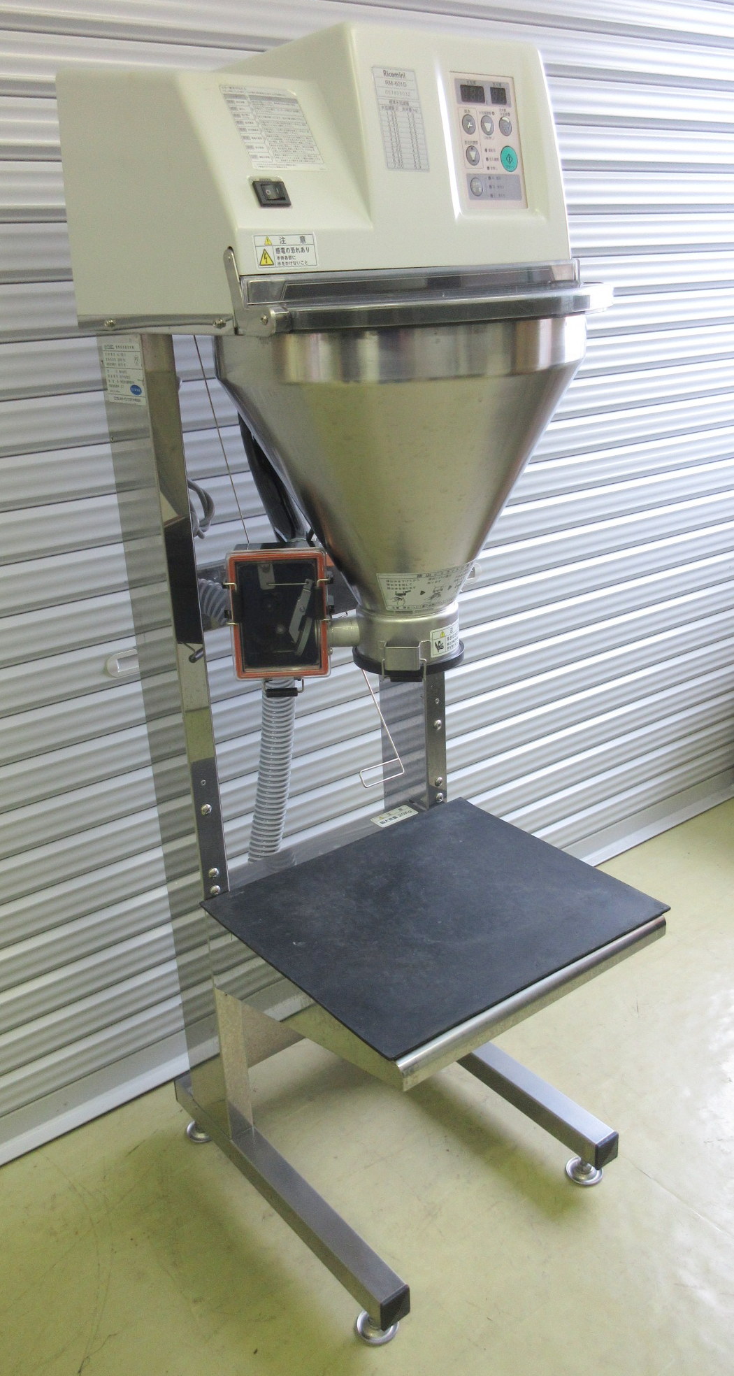 c919964568_1.jpg