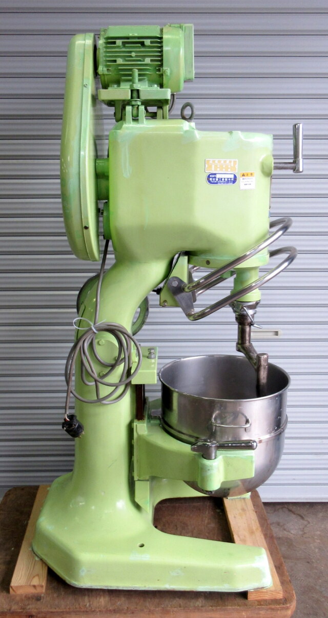 (美品)業務用　愛工舎　ミキサー　AM-30 攪拌機　動作確認済み 愛工舎 業務用縦型ミキサー AM-30 W550×D700×H1490mm 3相200V 50Hz専用