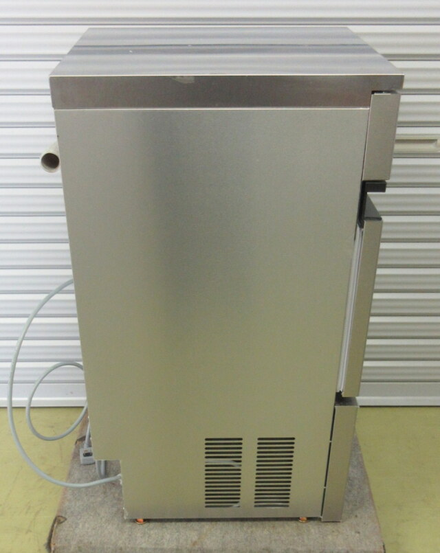 未使用品 2025年 フクシマ キューブアイス製氷機 FIC-25KTX1 W398×D450