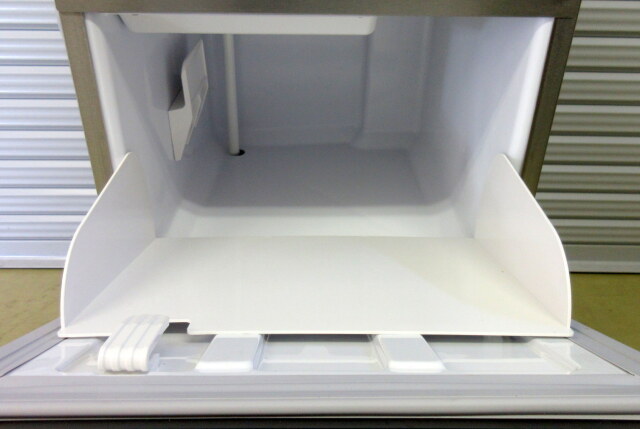 未使用品 2025年 フクシマ キューブアイス製氷機 FIC-25KTX1 W398×D450