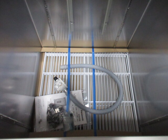 未使用品 2025年 パナソニック 縦型冷凍冷蔵庫 SRR-K1583C2B