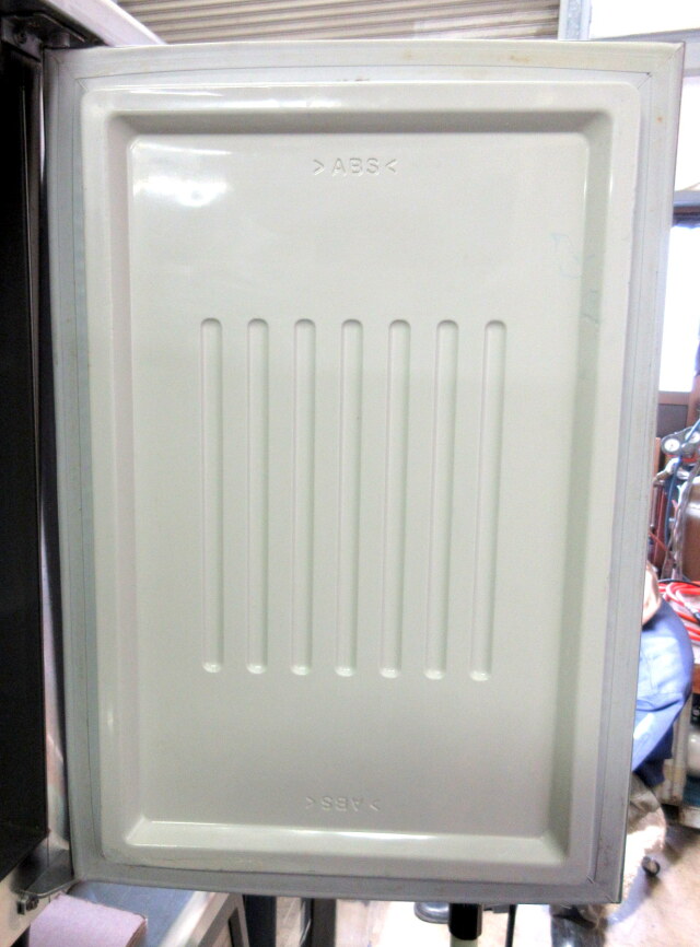 中古 フクシマ コールドテーブル冷凍冷蔵庫 YRC-121PM2-R W1200