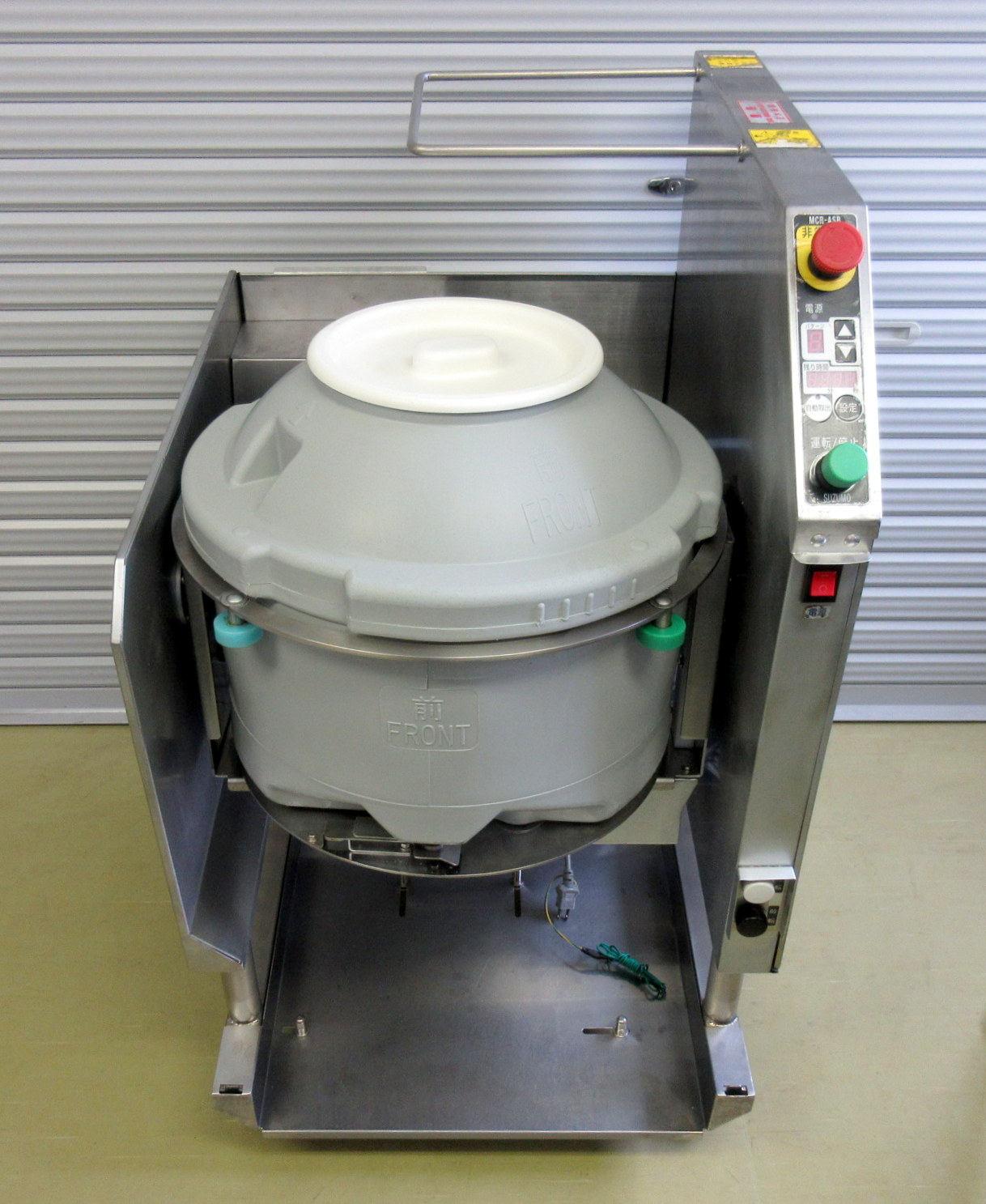 mcr-asb-01_01.jpg