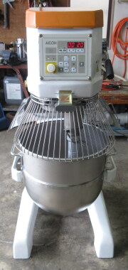 2008年 愛工舎 業務用縦型ミキサー MT-50H W580×D830×H1300mm 3相200V 2008年 愛工舎 業務用縦型ミキサー MT-50H W580×D830×H1300mm 3相200V