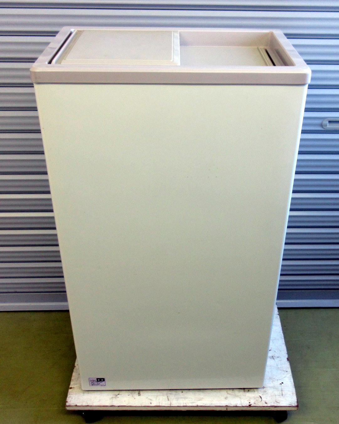 pf-057xf-b-01_01.jpg
