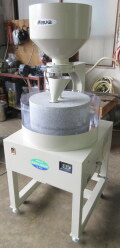 m-40is-01_01.jpg