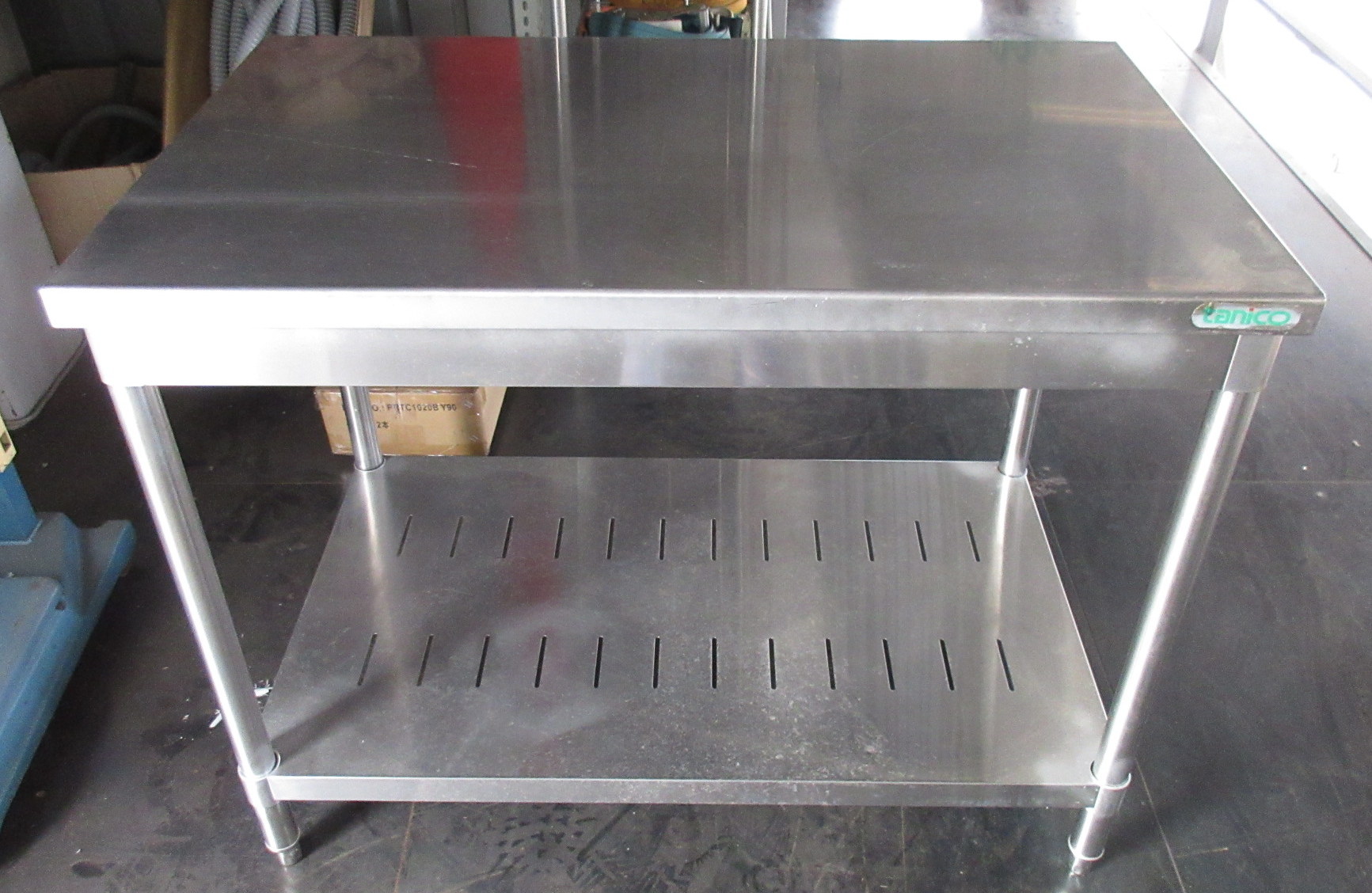 tanico-worktable-w1000d600h800-01_01.jpg