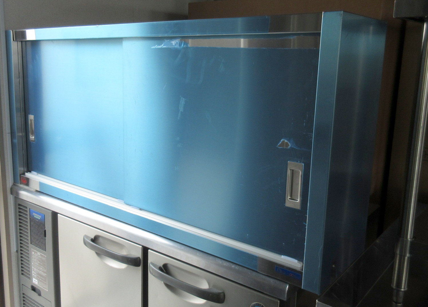 wallcabinet-w1270d300h600-01_01.jpg