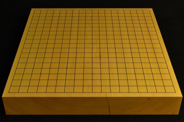 【美品】高級 3枚ハギの特選 碁盤 卓上盤 6cm 碁盤 本榧(日本産)一枚板卓上 t6526