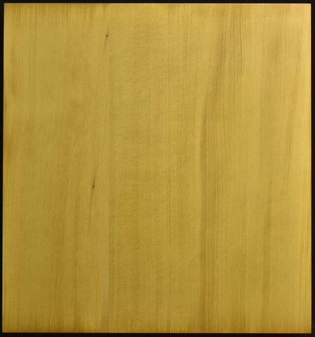 【国産　本榧　２寸卓上碁盤　柾目②】 楽天市場】【ふるさと納税】日本産榧柾目二寸卓上碁盤（ハギ盤