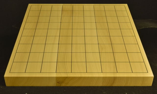 【美品】本榧卓上基盤 2寸 欠け割れ無し 美品】本榧卓上基盤 2寸 欠け割れ無し おまかせ】本榧卓上碁盤